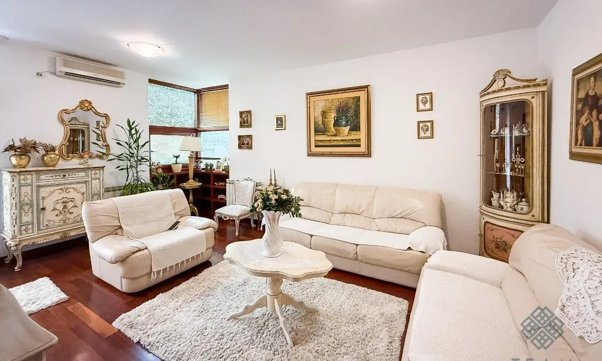 Rent, three bedroom apartment, 100m², Gorica C, Podgorica