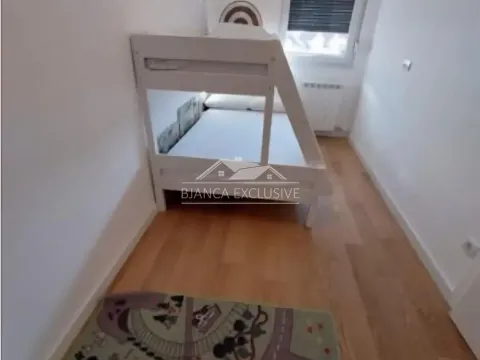 Sale, three bedroom apartment, 63m², Neimar, Vračar Sve Podlokacije - image 7