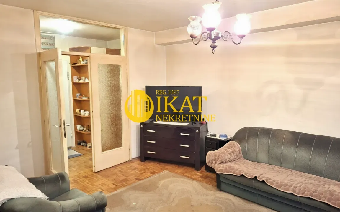Prodaja, dvosoban stan, 74m², Vračar Sve Podlokacije, Beograd