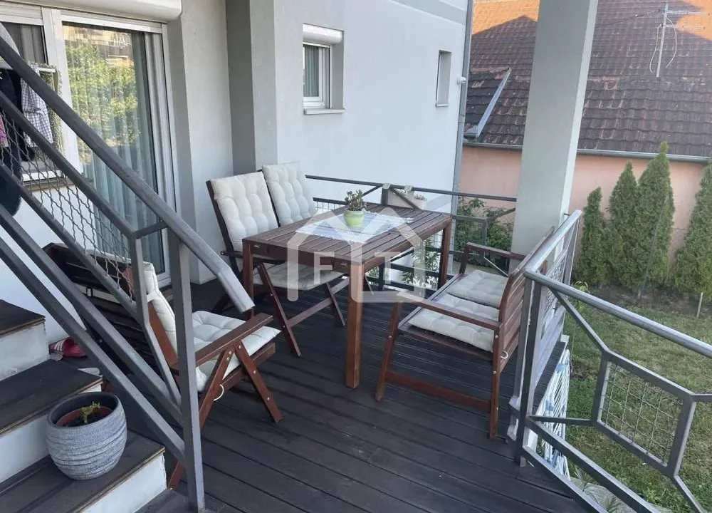 Izdavanje, jednosoban stan, 33m², Altina, Beograd
