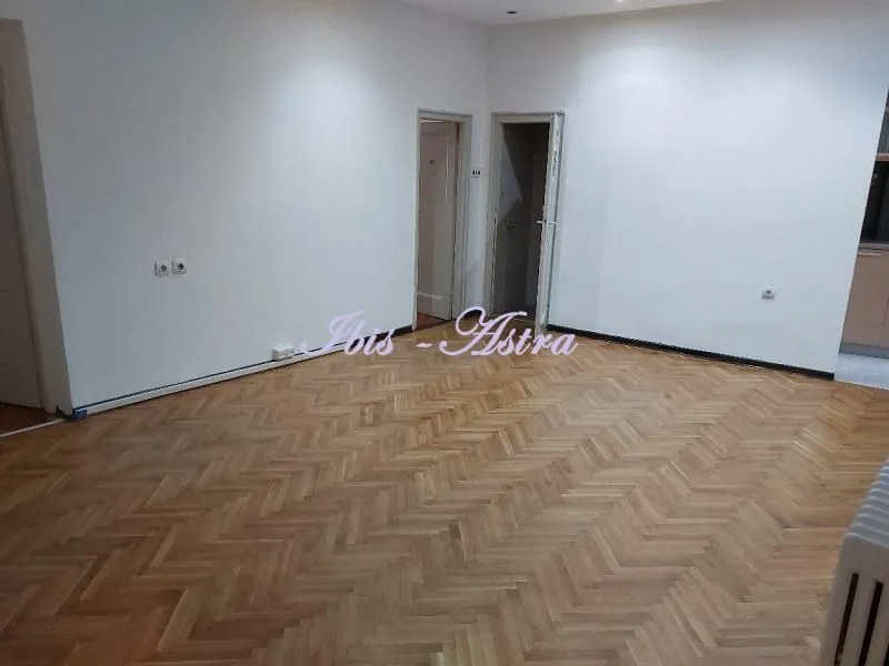 Rent, three bedroom apartment, 70m², Stari Grad, Beograd