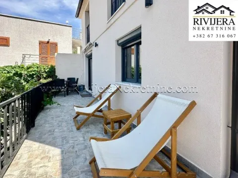 Sale, house, 70m², Lepetani, Tivat - image 12