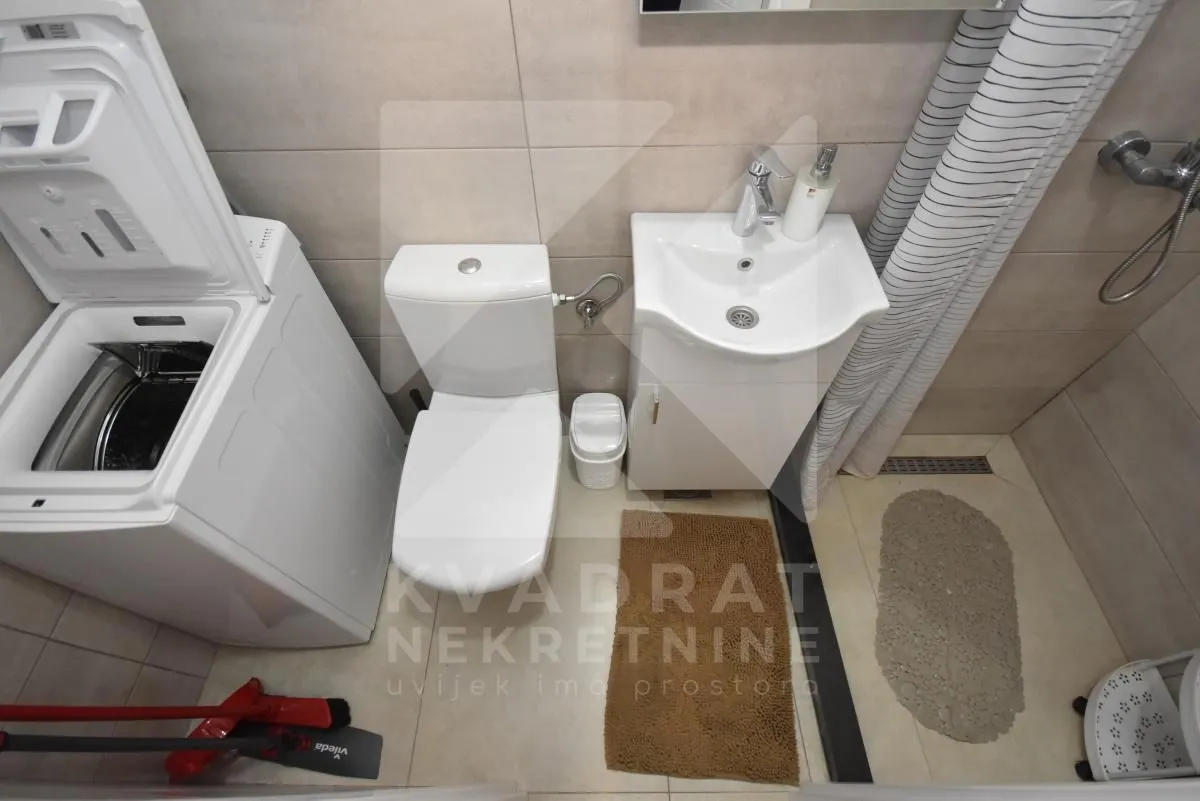Prodaja, kuća, 180m², Nova Dalmatinska, Podgorica