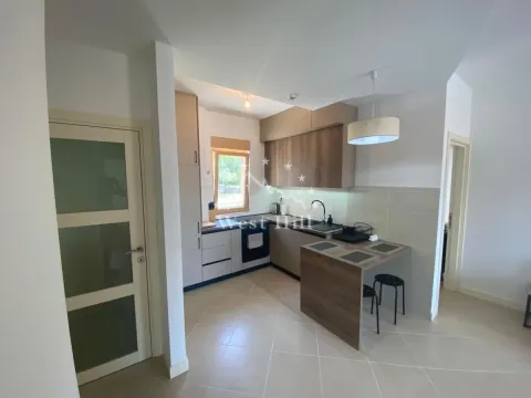 Prodaja, dvosoban stan, 62m², Dobrota, Kotor - image 6