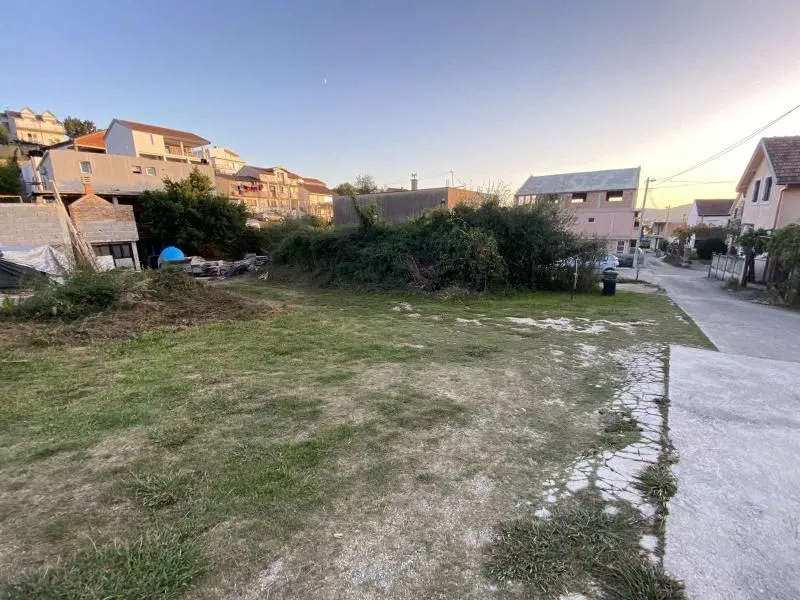 Prodaja, plac, 600m², Tivat, Crna Gora