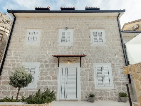 Prodaja, kuća, 380m², Ljuta, Kotor - image 7