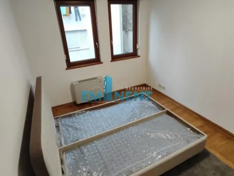 Izdavanje, četvorosoban stan, 115m², Kalenić Pijaca, Vračar Sve Podlokacije - image 8