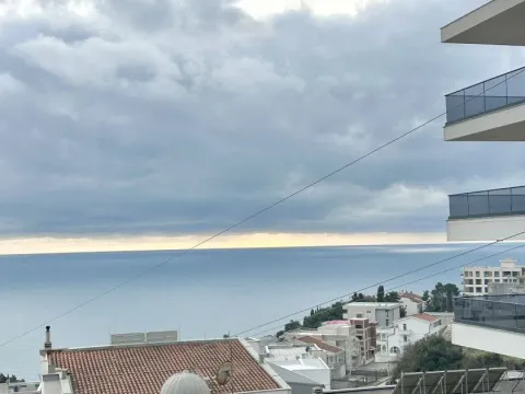 Prodaja, stan, 42m², Ulcinj, Crna Gora - image 4