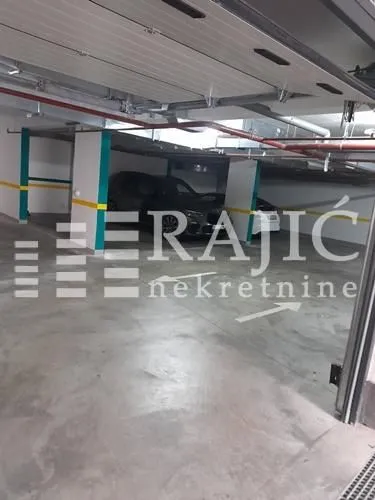 Rent, three bedroom apartment, 66m², Vračar Hram, Vračar Sve Podlokacije