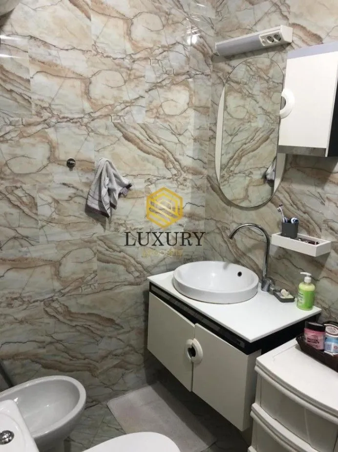 Prodaja, dvosoban stan, 64m², Stari Aerodrom, Podgorica