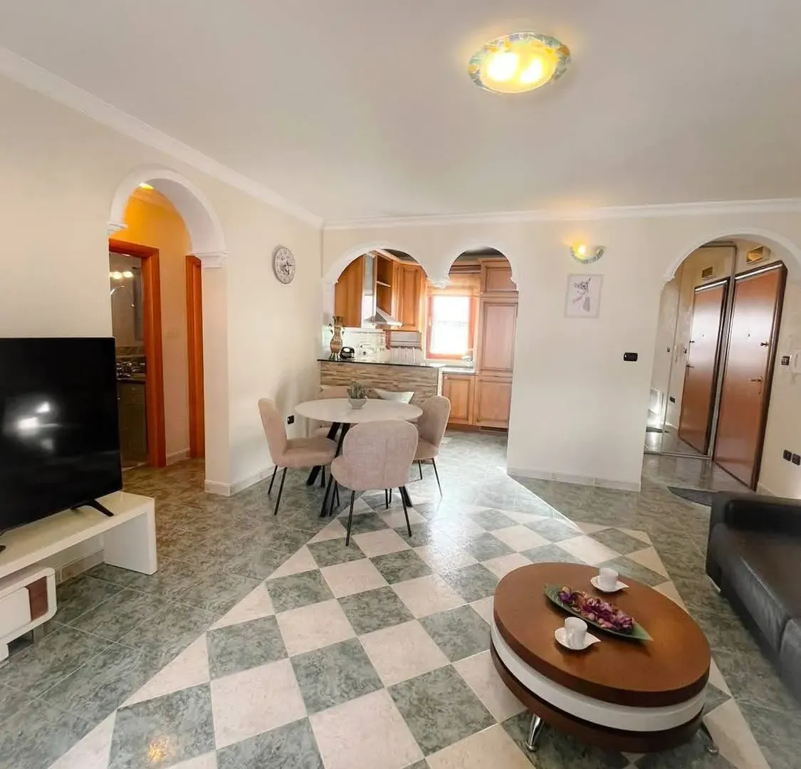 Prodaja, dvosoban stan, 67m², Budva okolina, Budva