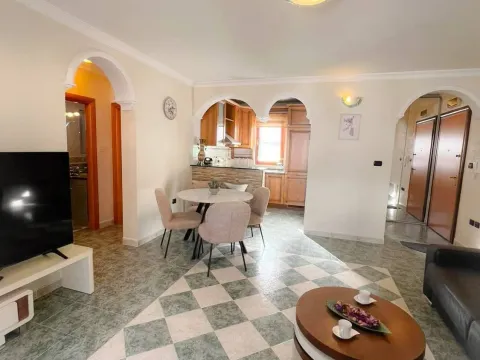 Prodaja, dvosoban stan, 67m², Budva okolina, Budva - image 2