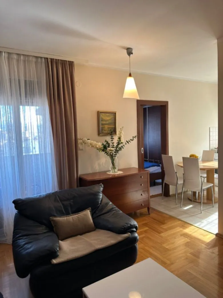 Rent, two bedroom apartment, 60m², Stari Aerodrom, Podgorica