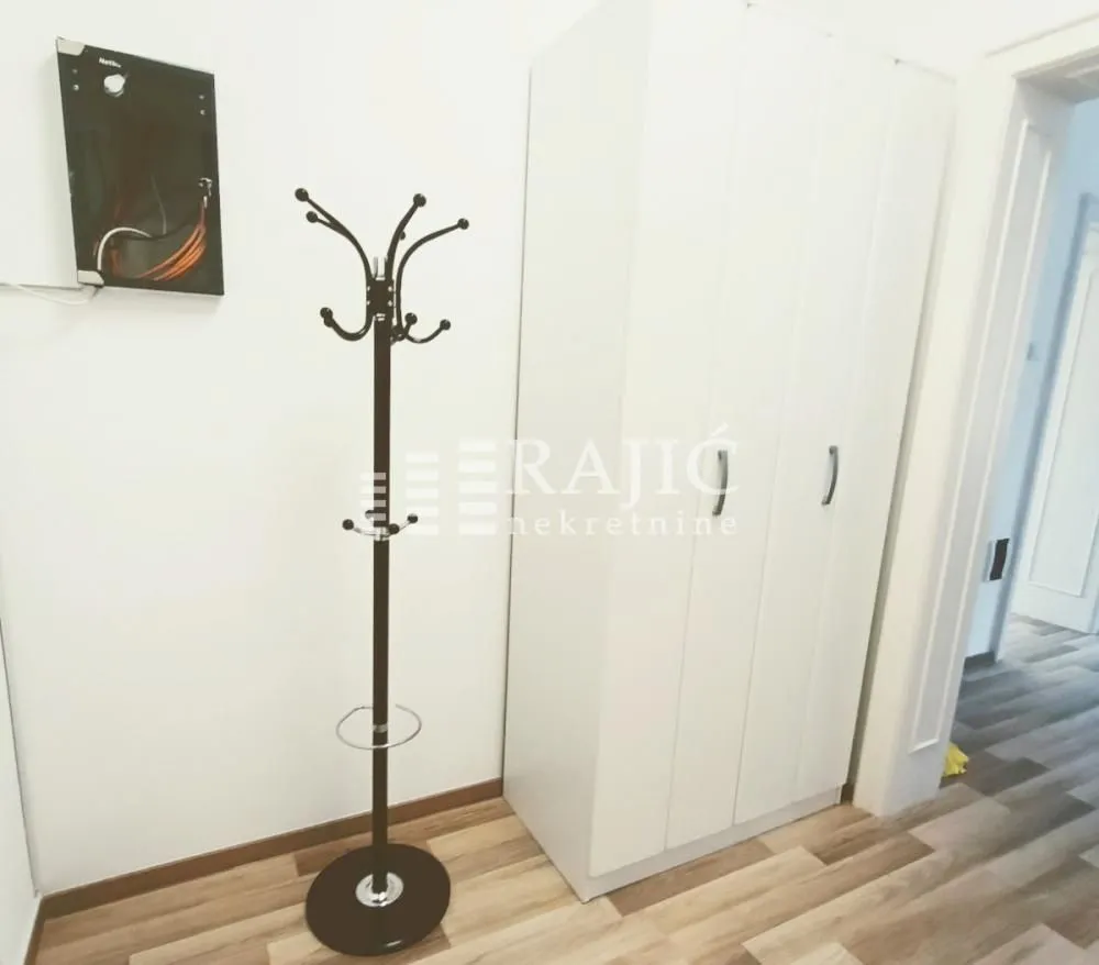 Prodaja, trosoban stan, 54m², Senjak, Beograd
