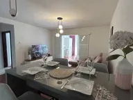 Sale, two bedroom apartment, 85m², Petrovac, Budva - image 2