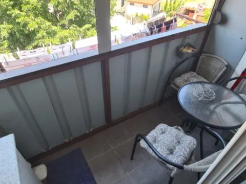 Prodaja, četvorosoban stan, 110m², Cetinje, Crna Gora - image 9