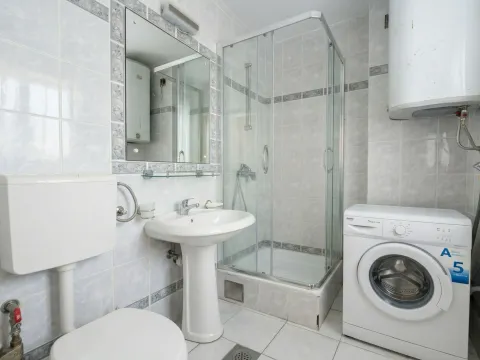 Sale, one bedroom apartment, 45m², Sveti Stefan, Budva - image 4