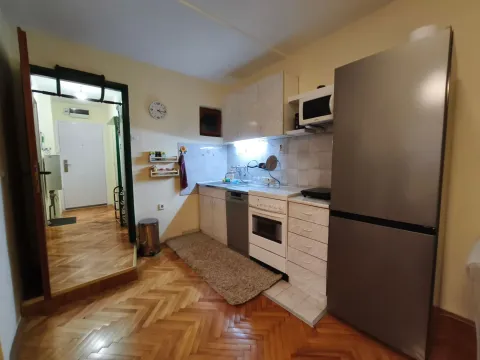 Rent, two bedroom apartment, 44m², Vojna Bolnica, Niš - image 5