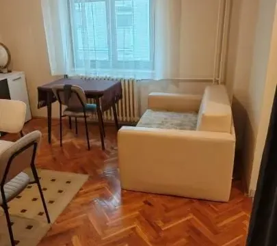 Izdavanje, dvosoban stan, 45m², Bulevar Oslobodjenja, Novi Sad Sve Podlokacije - image 2