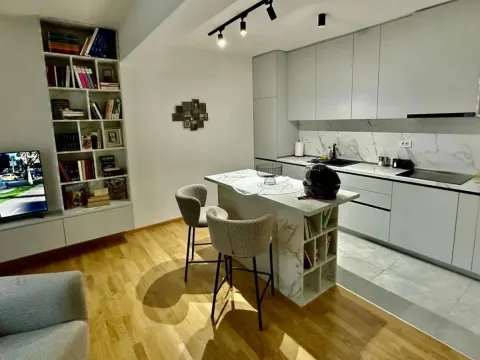 Prodaja, jednosoban stan, 49m², Stara Varoš, Podgorica - image 8