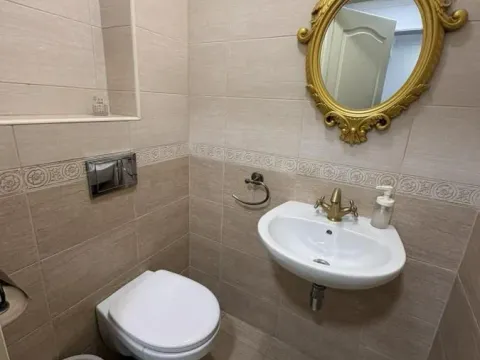 Rent, three bedroom apartment, 65m², Stari Grad, Beograd - image 10