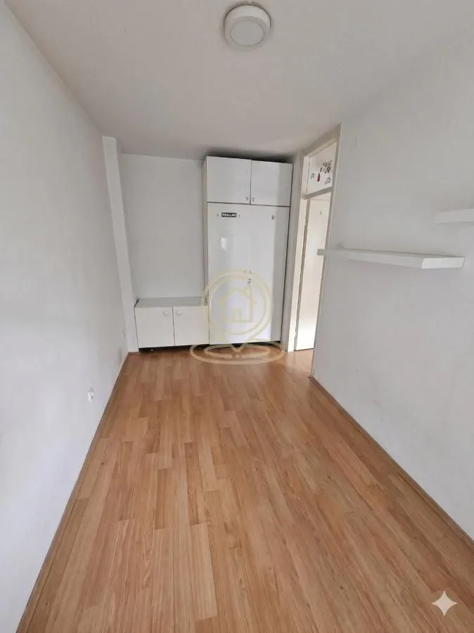 Prodaja, dvosoban stan, 58m², Detelinara, Novi Sad Sve Podlokacije