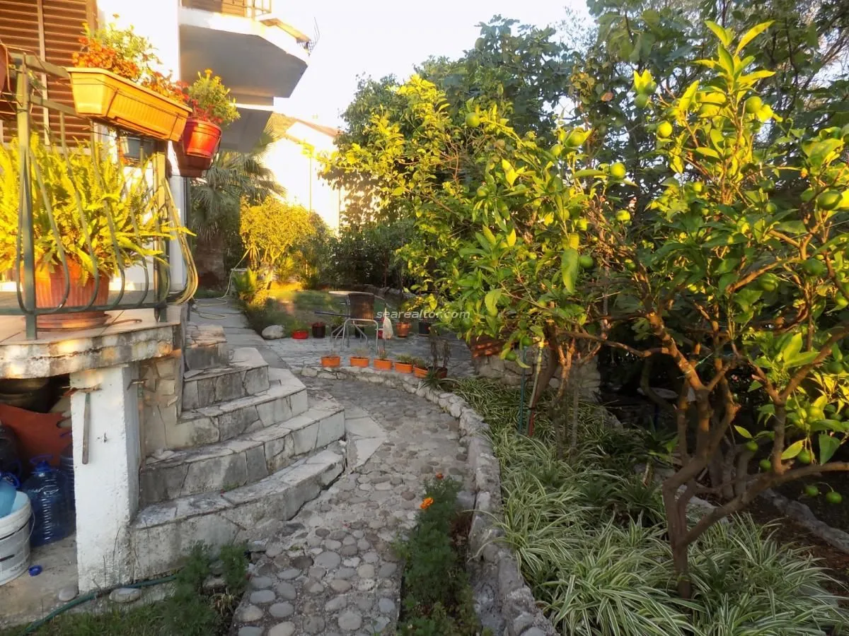 Prodaja, kuća, 119m², Centar, Tivat
