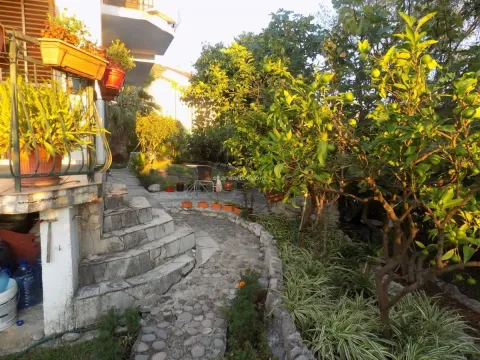 Prodaja, kuća, 119m², Centar, Tivat - image 24