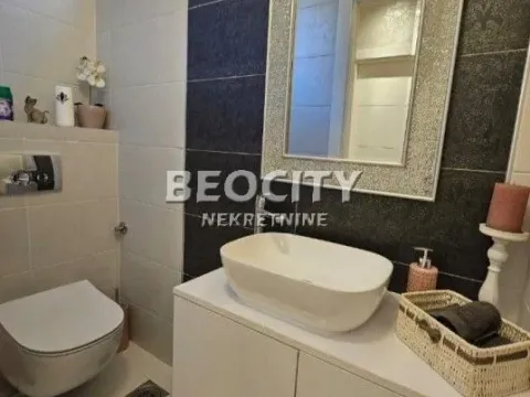 Prodaja, stan, 113m², Novo naselje, Novi Sad - image 8