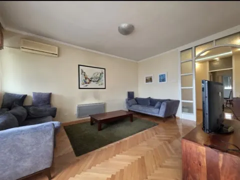 Izdavanje, trosoban stan, 87m², Preko Morače, Podgorica - image 3