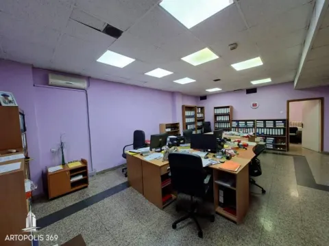 Rent, office space, 170m², Savski Venac, Beograd - image 14