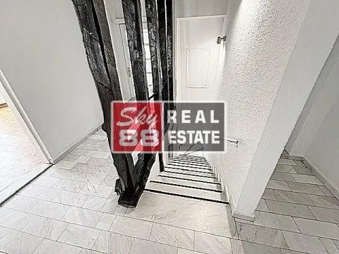 Rent, three bedroom apartment, 130m², Neimar, Vračar Sve Podlokacije - image 7