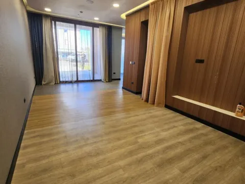 Izdavanje, poslovni prostor, 75m², Zabjelo, Podgorica - image 1