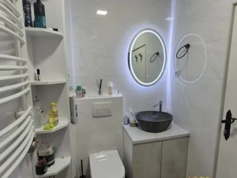 Izdavanje, četvorosoban stan, 100m², Autokomanda, Voždovac Sve Podlokacije - image 16