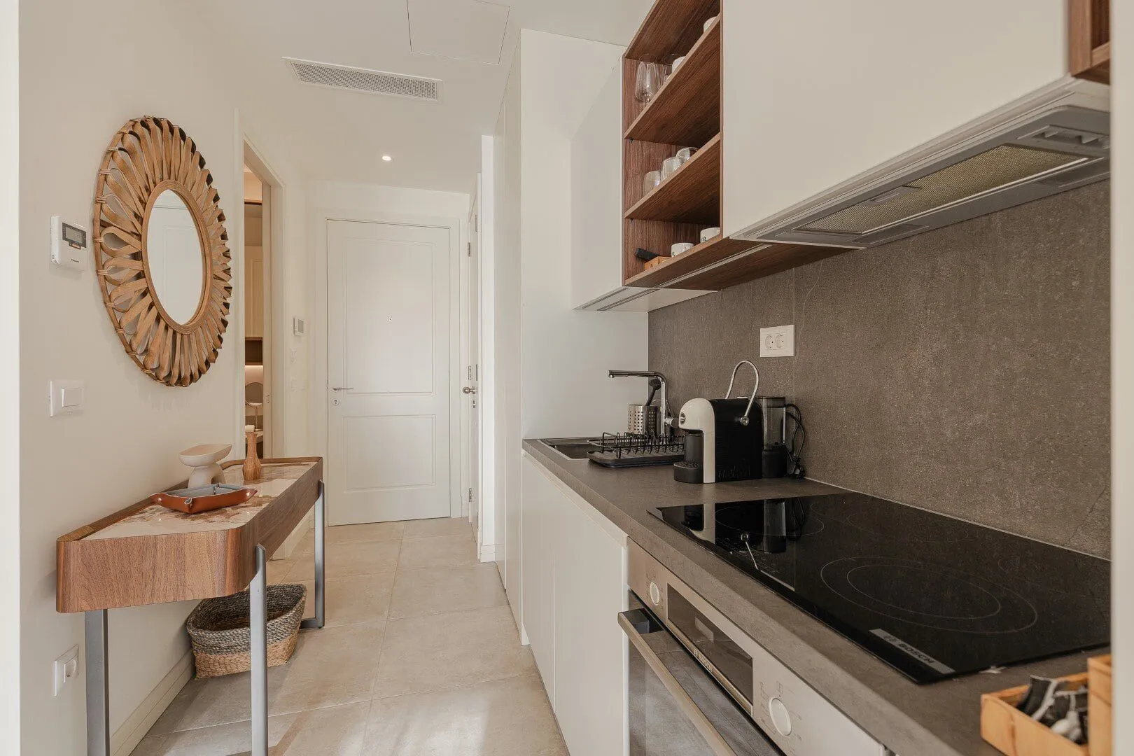 Prodaja, jednosoban stan, 53m², Kotor, Crna Gora