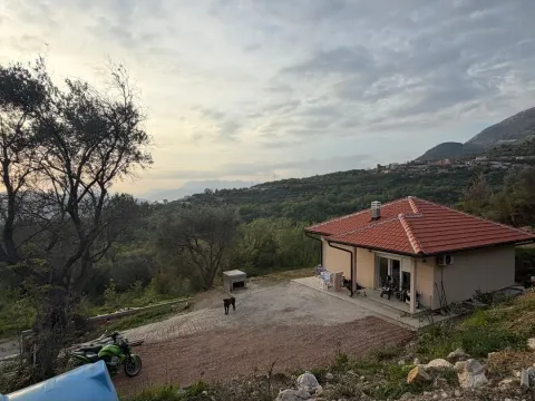 Sale, house, 68m², Radanovići, Kotor - image 2