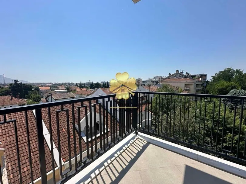 Rent, three bedroom apartment, 120m², Gorica C, Podgorica