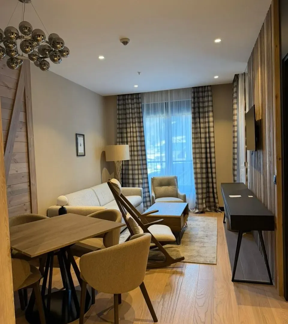 Prodaja, jednosoban stan, 42m², Centar, Kolašin