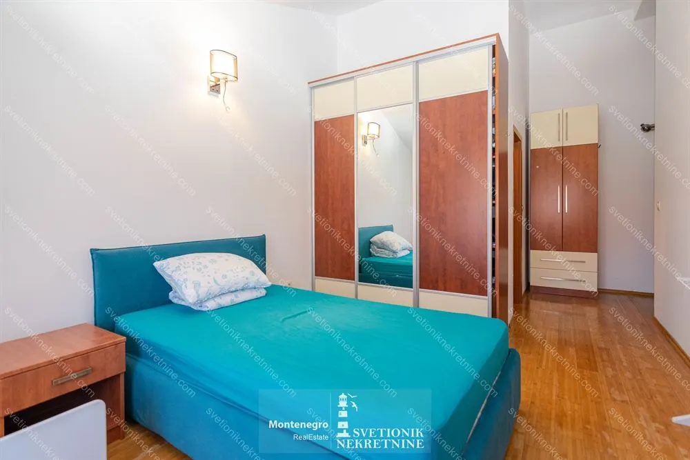 Prodaja, četvorosoban stan, 137m², Topla, Herceg Novi