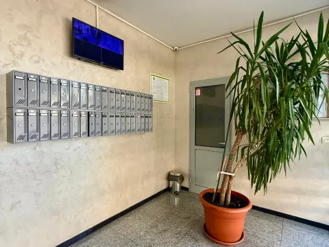 Prodaja, jednosoban stan, 50m², Centar, Podgorica - image 12