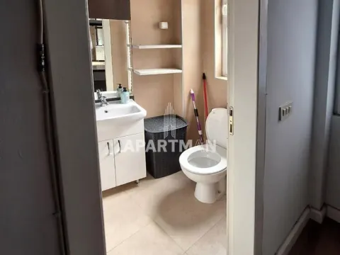 Izdavanje, jednosoban stan, 40m², Poštanska Štedionica, Palilula Sve Podlokacije - image 8