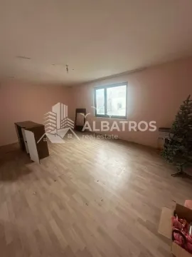 Prodaja, kuća, 400m², Zagorič, Podgorica - image 9