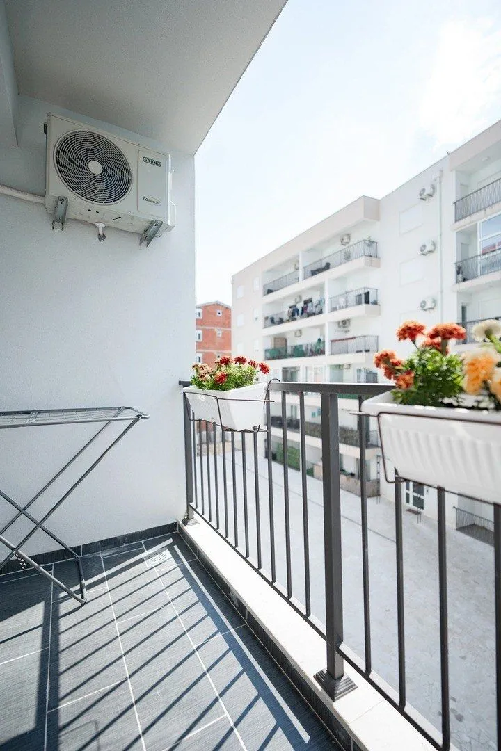 Sale, apartment, 46m², Podkošljun, Budva
