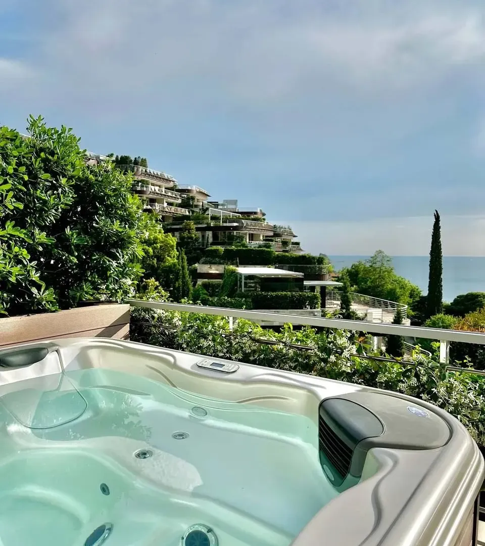 Prodaja, dvosoban stan, 159m², Dukley Gardens, Budva
