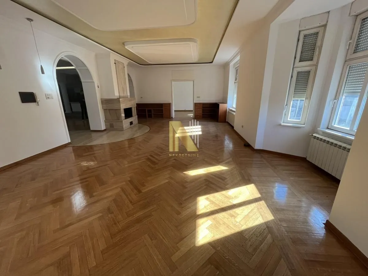 Rent, office space, 213m², Centar, Novi Sad