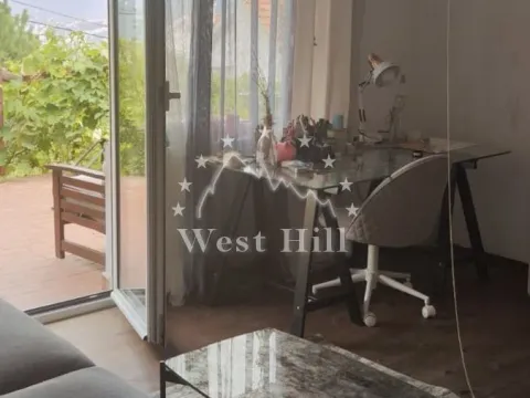 Sale, house, 110m², Herceg Novi, Crna Gora - image 17