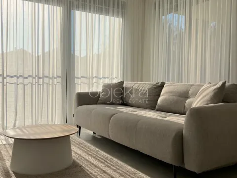 Izdavanje, stan, 70m², Tivat, Crna Gora - image 3