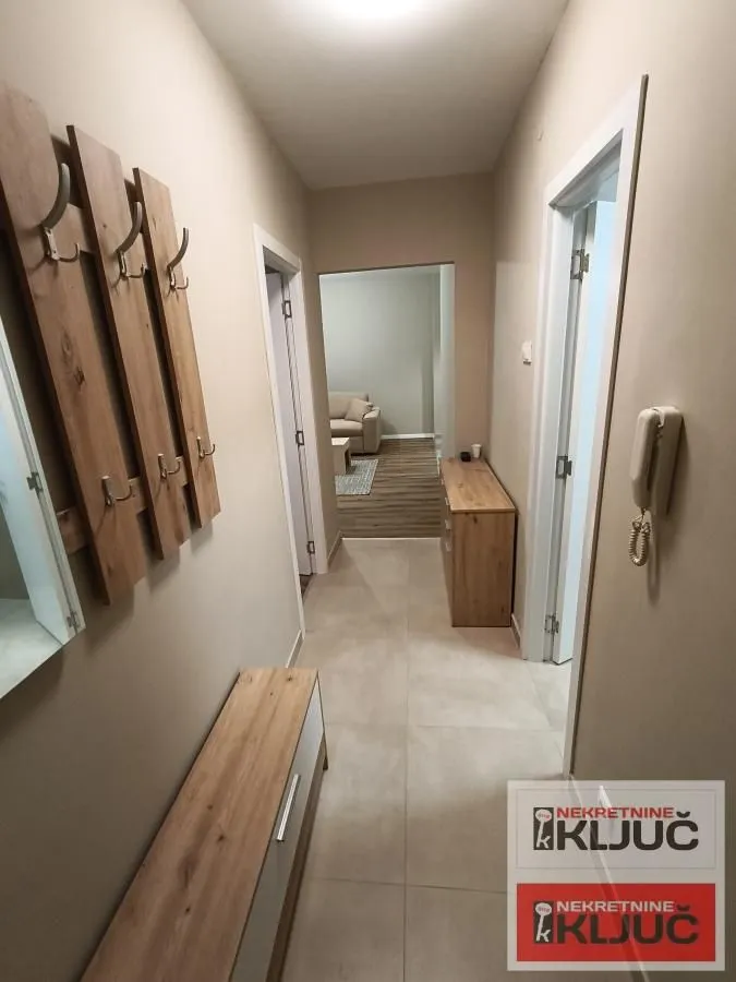 Izdavanje, dvosoban stan, 54m², Liman 1, Novi Sad Sve Podlokacije