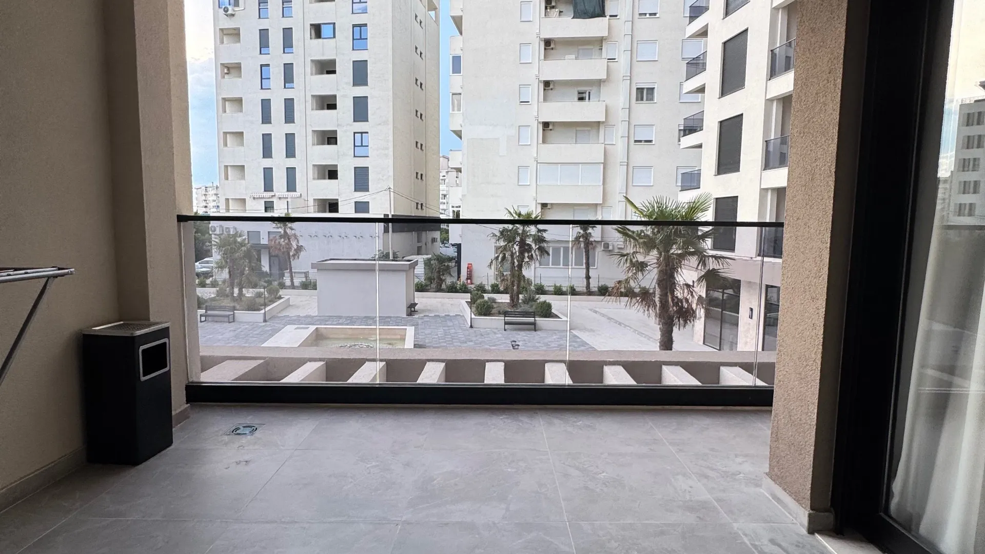Sale, one bedroom apartment, 68m², Centar, Bar