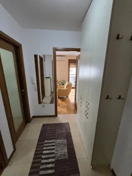 Izdavanje, dvosoban stan, 70m², Stari Aerodrom, Podgorica - image 8